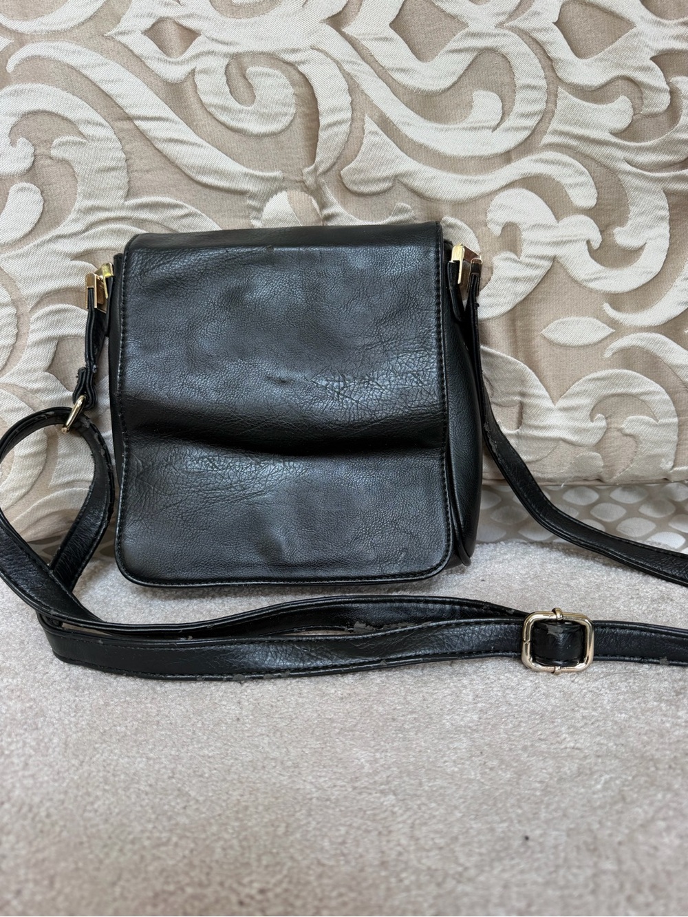 Black Crossbody Messenger Purse Built In Wallet Card Slots Cheetah